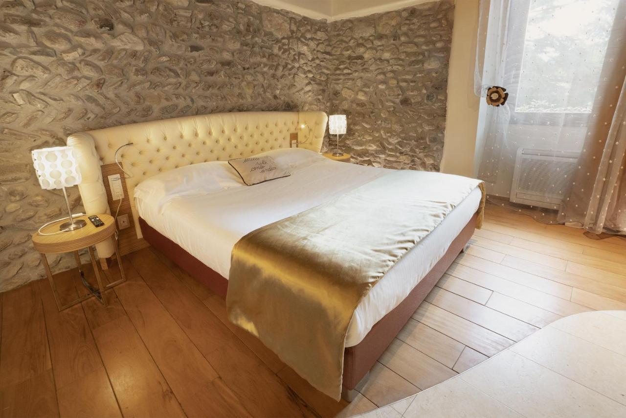 Il Borgo - 1711 Luxury Guest House Arlate Dış mekan fotoğraf