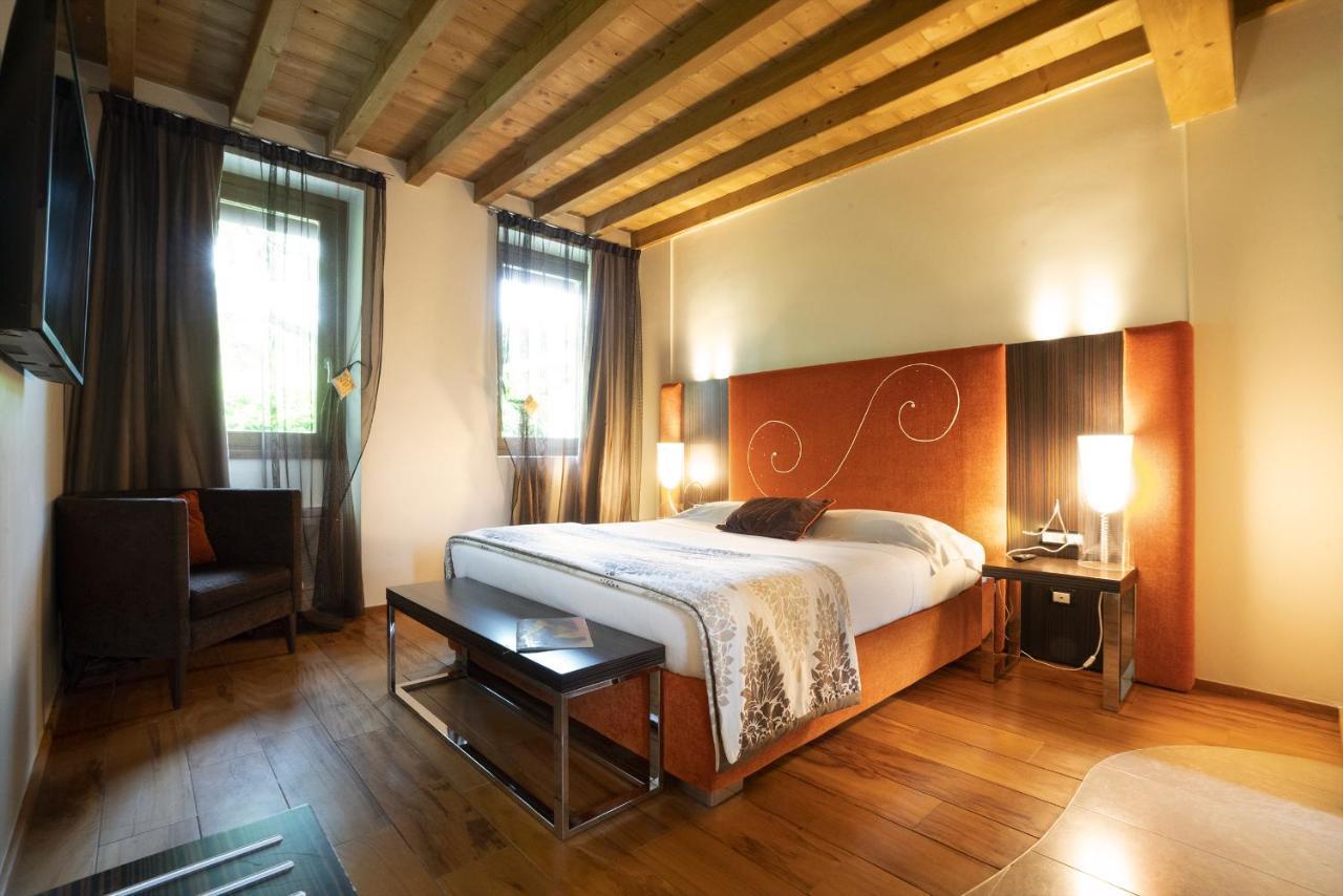 Il Borgo - 1711 Luxury Guest House Arlate Dış mekan fotoğraf
