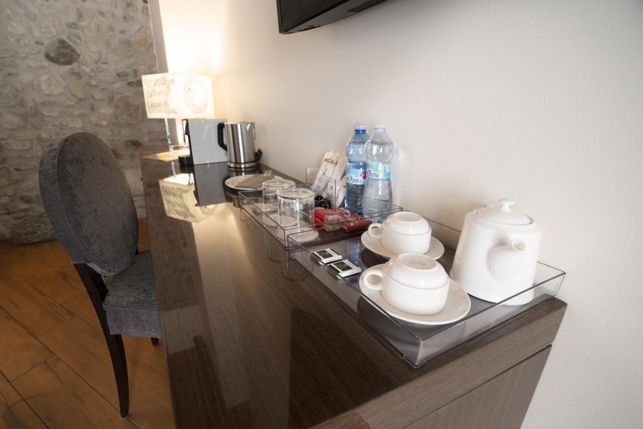 Il Borgo - 1711 Luxury Guest House Arlate Dış mekan fotoğraf